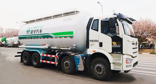 凌宇干混砂漿車的特點都有什么？